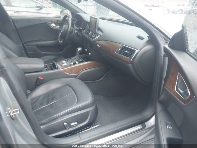 Audi A7 3.0t Premium Plus 2016 WAUWGAFC3GN022095 Image 5