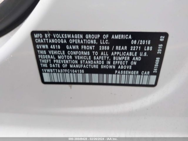 1VWBT7A37FC104135 Volkswagen Passat 1.8t Se