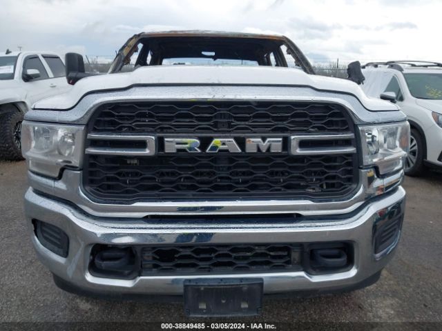 3C6UR5HL5LG164001 RAM 2500 Tradesman  4x4 8' Box