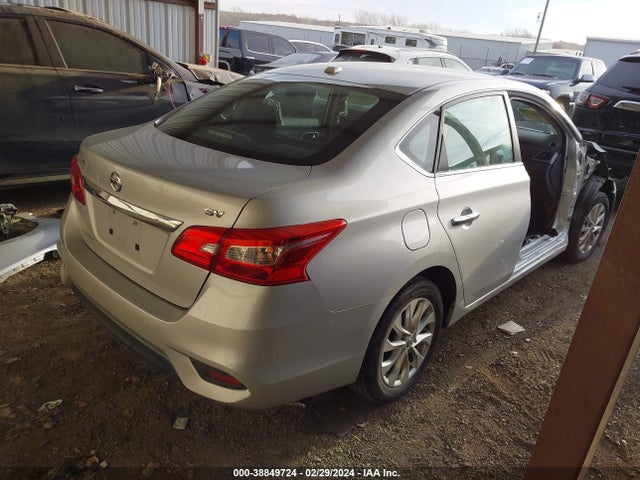 Nissan SENTRA SV 2018 3N1AB7AP5JY250749 Image 4