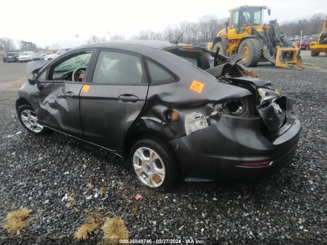 Ford FIESTA SE 2015 3FADP4BJ1FM223279 Image 3