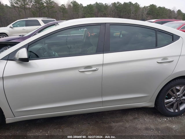 Hyundai ELANTRA SE 2017 5NPD84LF4HH040985 Image 15