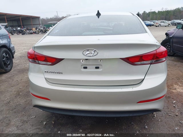 Hyundai ELANTRA SE 2017 5NPD84LF4HH040985 Image 17