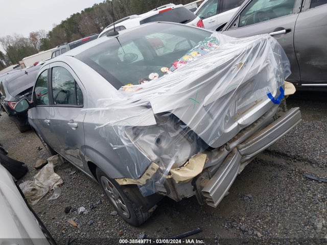 Chevrolet Sonic Ls Auto 2016 1G1JA5SH2G4104048 Image 3