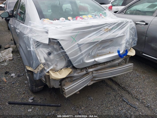 Chevrolet Sonic Ls Auto 2016 1G1JA5SH2G4104048 Image 6