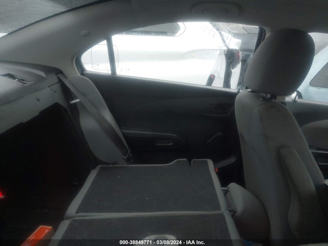 Chevrolet Sonic Ls Auto 2016 1G1JA5SH2G4104048 Image 8
