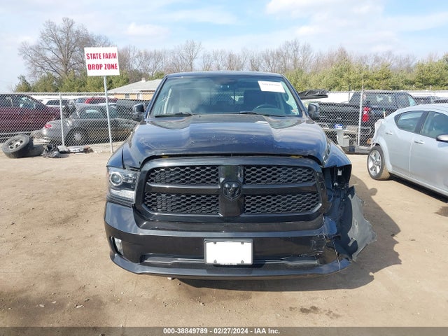 RAM 1500 Night  4x4 5'7 Box 2017 1C6RR7MG1HS796679 Image 12