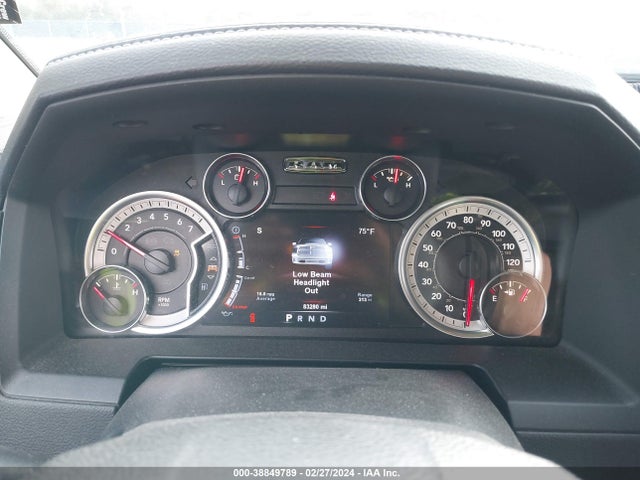 RAM 1500 Night  4x4 5'7 Box 2017 1C6RR7MG1HS796679 Image 7