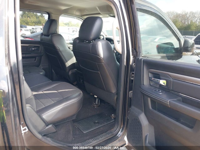 RAM 1500 Night  4x4 5'7 Box 2017 1C6RR7MG1HS796679 Image 8