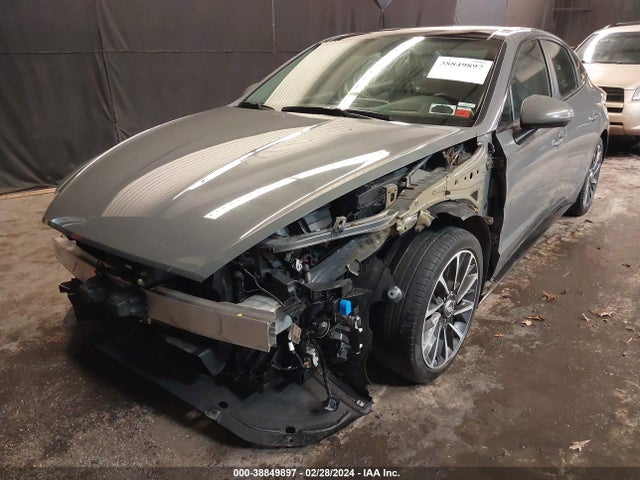 Hyundai Sonata Limited 2021 5NPEH4J26MH110288 Image 2