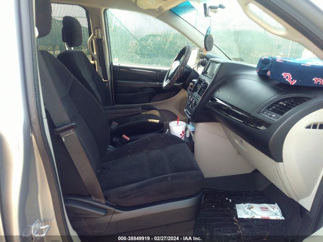 2C4RDGBG3FR648171 Dodge Grand Caravan Avp/se