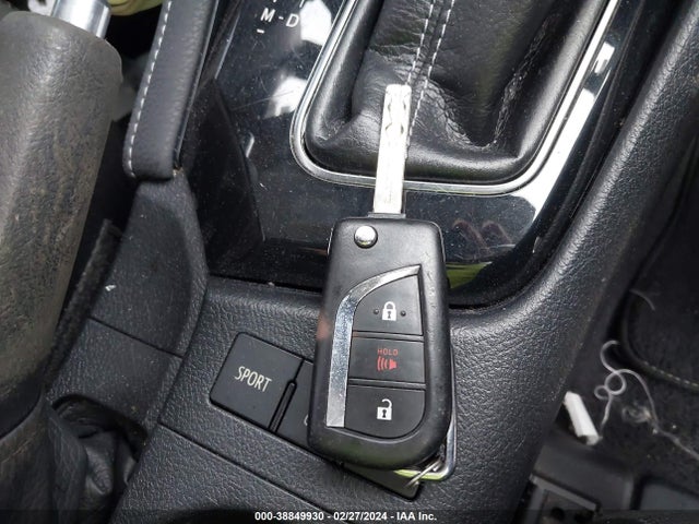 Toyota COROLLA IM 2018 JTNKARJE0JJ569362 Image 11