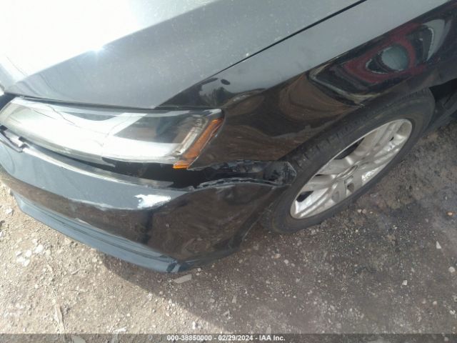 3VW2B7AJ2HM327928 Volkswagen Jetta 1.4t S