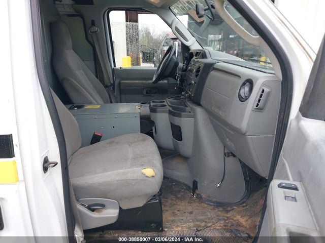 Ford E-150 Commercial 2014 1FTNE1EW8EDA75054 Image 5