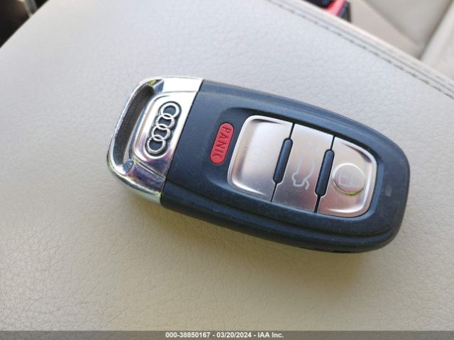 WA1LFAFP4EA026831 Audi Q5 2.0t Premium