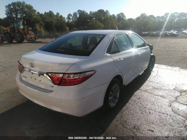 Toyota CAMRY LE 2015 4T1BF1FK5FU022871 Image 4