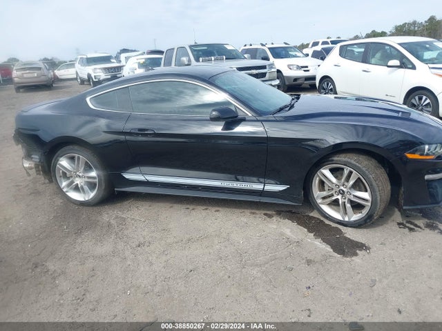 Ford Mustang Ecoboost Premium Fastback 2021 1FA6P8TH1M5109734 Image 13