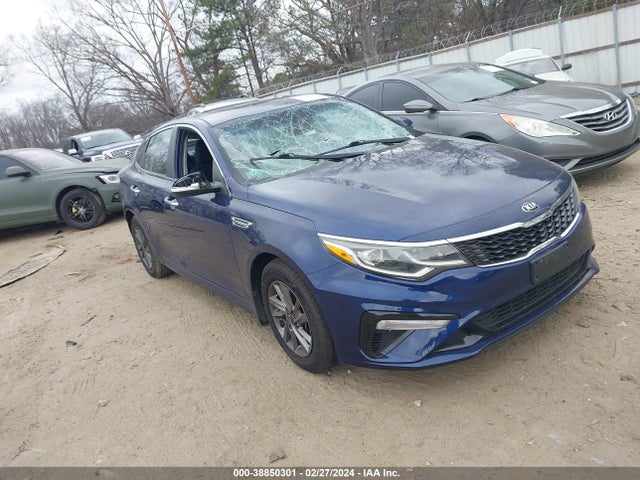 2019 5XXGT4L3XKG366214 main image