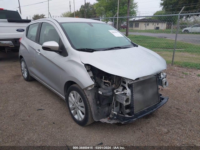 2018 KL8CD6SA2JC422418 main image