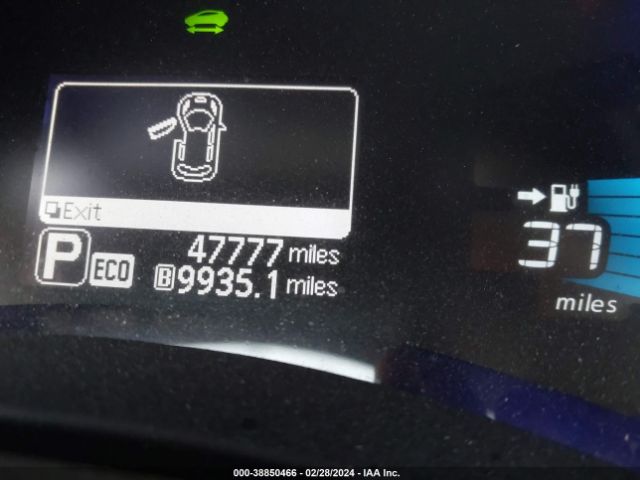 1N4AZ0CP7FC318570 Nissan LEAF SV