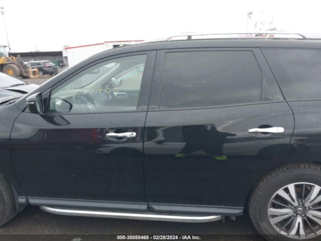 5N1DR2BM7LC615811 Nissan Pathfinder Sv 4wd