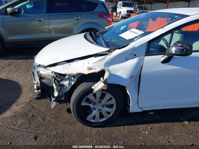 2012 HONDA CIVIC LX VIN: 19XFB2F59CE092174