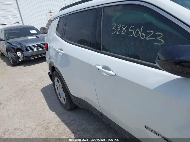 Jeep Compass Latitude 4x4 2023 3C4NJDBN1PT554101 Image 12