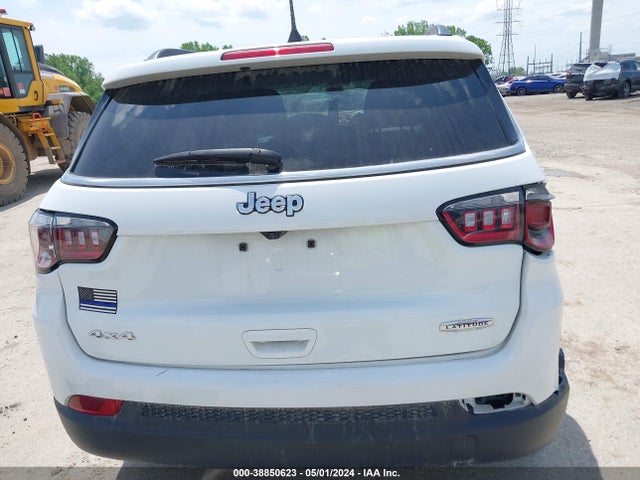 Jeep Compass Latitude 4x4 2023 3C4NJDBN1PT554101 Image 15