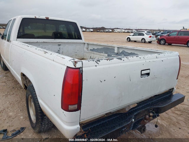 1993 CHEVROLET GMT-400 C1500 VIN: 1GCEC19H6PE207064