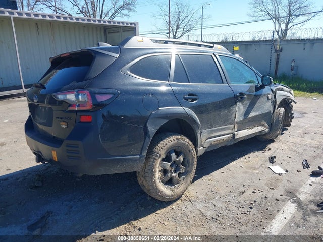 Subaru Outback Wilderness 2022 4S4BTGUDXN3171152 Image 4