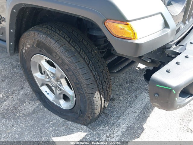 1C4HJXDN0MW672433 Jeep Wrangler Unlimited Freedom 4x4