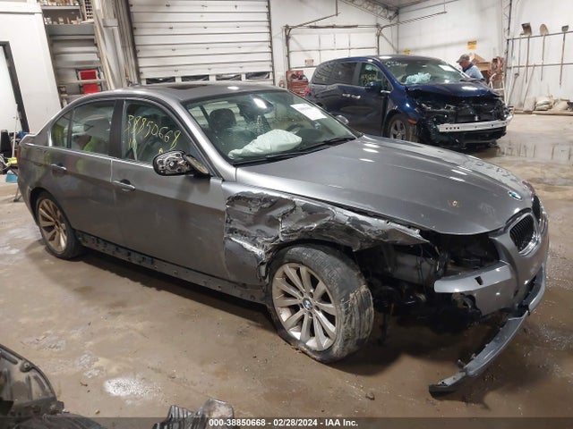 2010 BMW 328I XDRIVE VIN: WBAPK5C50AA647018