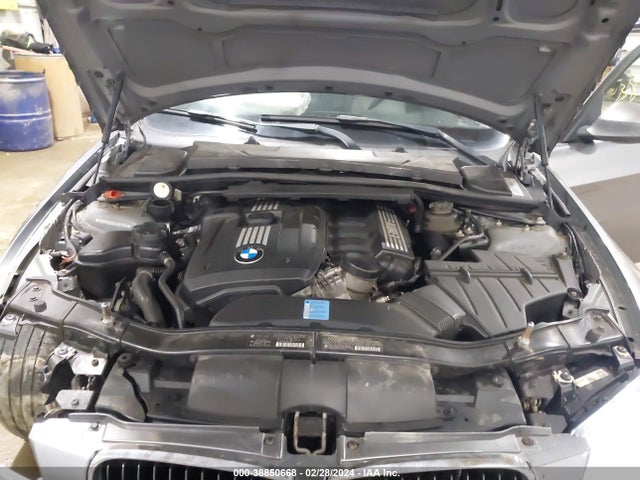 2010 BMW 328I XDRIVE VIN: WBAPK5C50AA647018