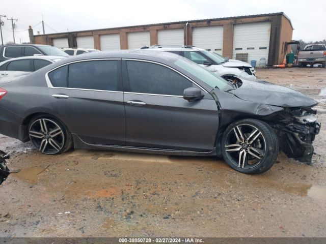 1HGCR3F98HA018781 Honda Accord Touring V6