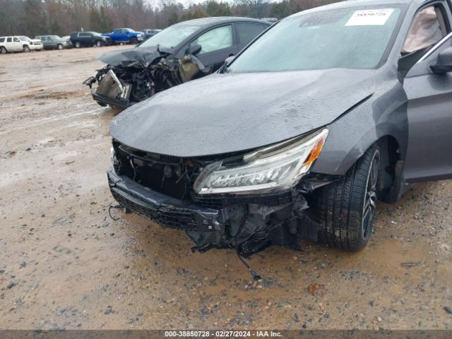 1HGCR3F98HA018781 Honda Accord Touring V6