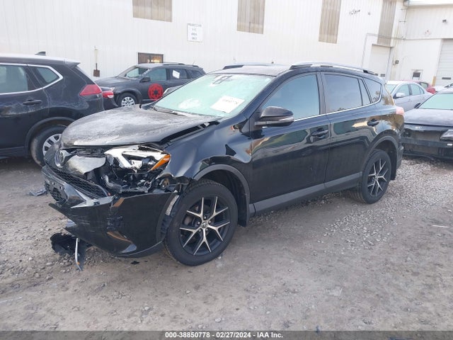 Toyota RAV4 SE 2017 2T3JFREV1HW600383 Image 2