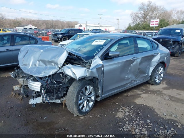 Chrysler 200 S 2016 1C3CCCBB3GN189135 Image 2
