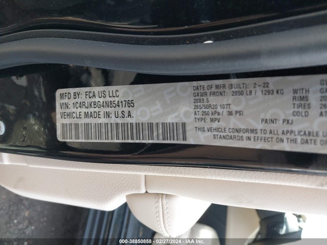 1C4RJKBG4N8541765 Jeep Grand Cherokee L Limited 4x4