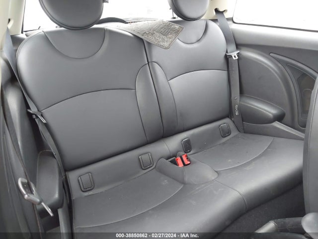 2011 MINI COOPER WMWSU3C54BT093089 Photo 7