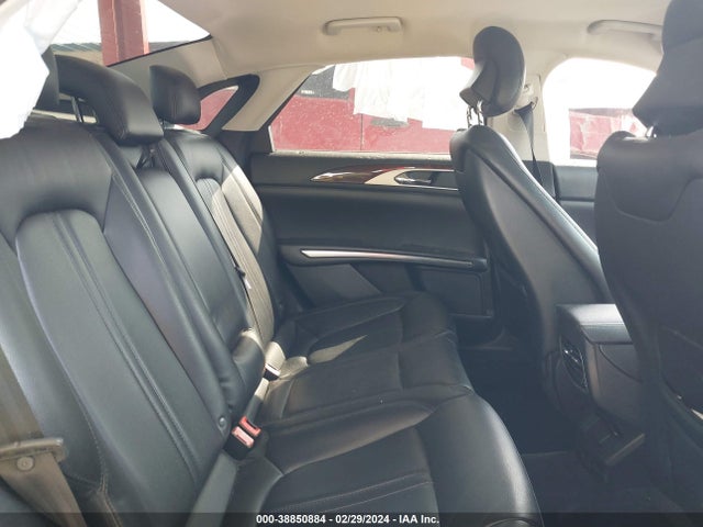 Lincoln MKZ 2016 3LN6L2GK3GR612221 Image 8
