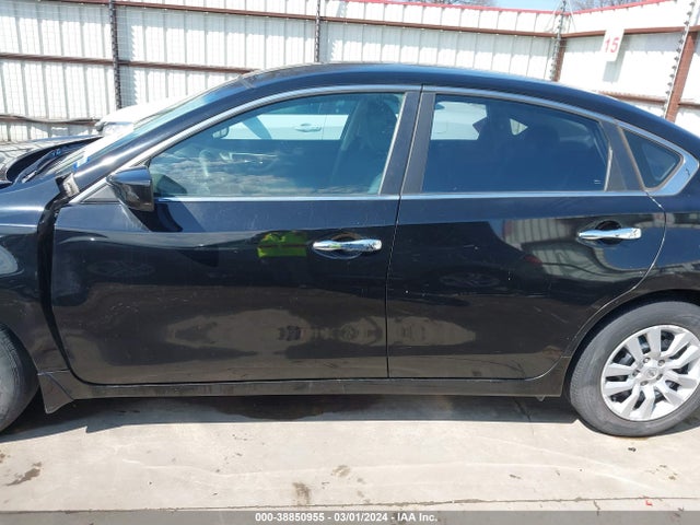 Nissan Altima 2.5 S 2015 1N4AL3AP9FN337535 Image 15