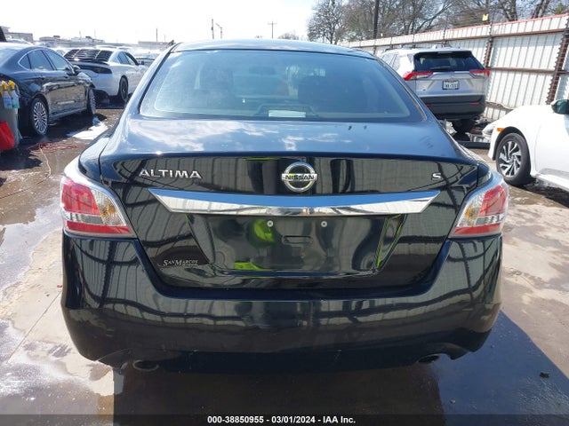 Nissan Altima 2.5 S 2015 1N4AL3AP9FN337535 Image 17