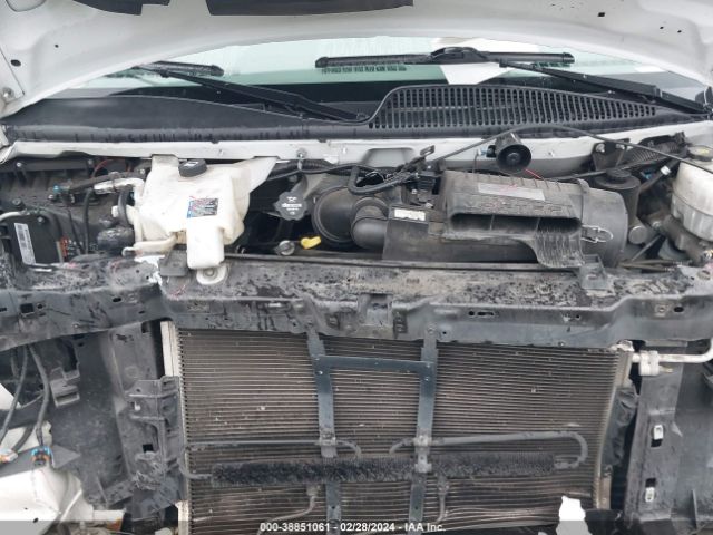 1GCWGAFG2J1910034 Chevrolet Express 2500 Work Van