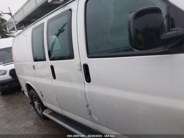 1GCWGAFG2J1910034 Chevrolet Express 2500 Work Van