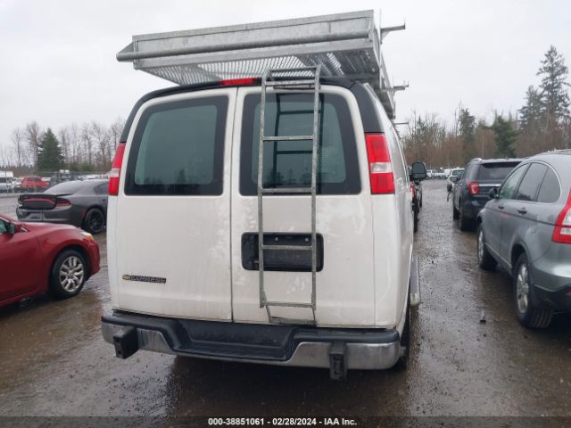 1GCWGAFG2J1910034 Chevrolet Express 2500 Work Van