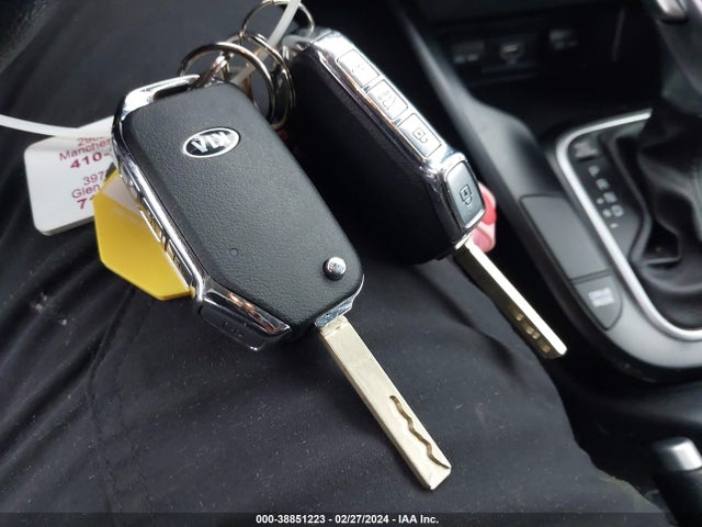 KIA SOUL LX 2020 KNDJ23AU5L7710301 Image 11