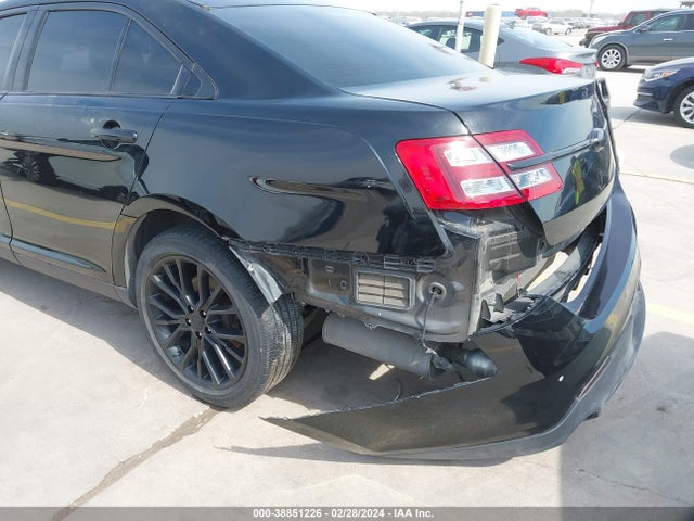 Ford TAURUS SEL 2018 1FAHP2E80JG136555 Image 18