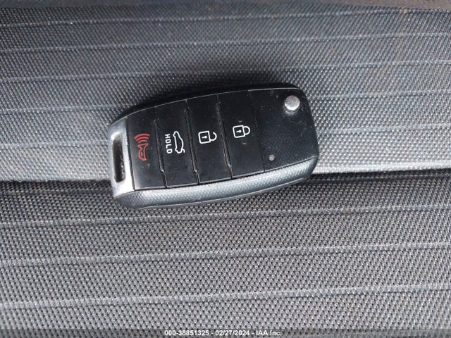 KIA FORTE LX 2018 3KPFL4A78JE209466 Image 11