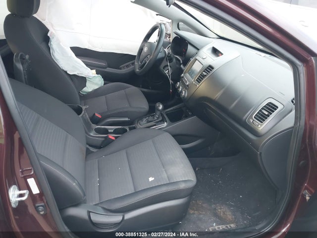 KIA FORTE LX 2018 3KPFL4A78JE209466 Image 5