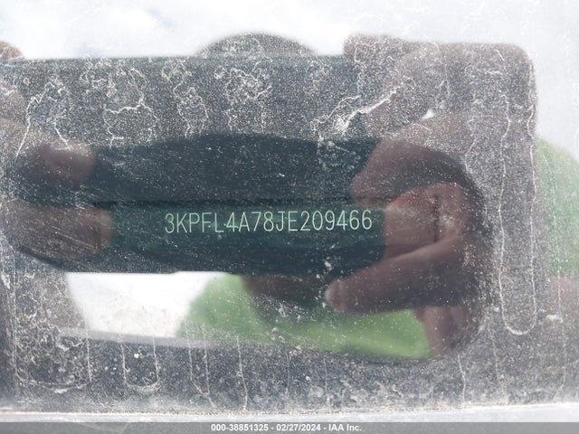 KIA FORTE LX 2018 3KPFL4A78JE209466 Image 9